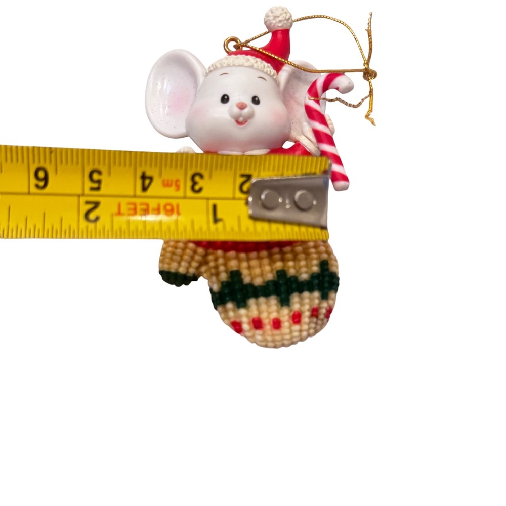 Enesco Mouse in a Mitten Christmas Ornament Santa Hat 1987
Original box EUC - Picture 8 of 10